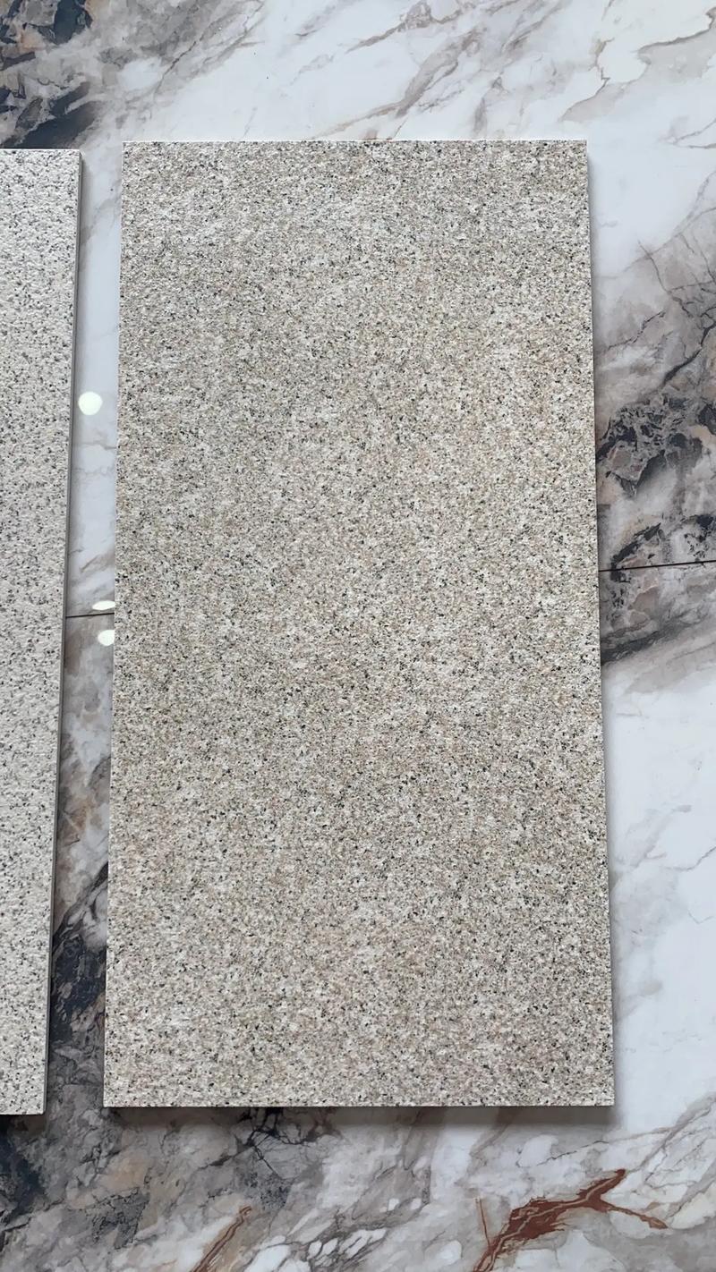 外墻仿古蜂窩板 30x60干掛工藝，堅固美觀的仿石藝術(shù)